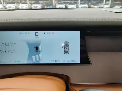 BYD 汉L