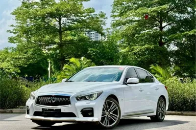 Infiniti Q50L
