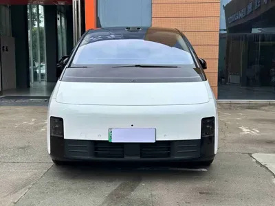 Li Auto Li MEGA