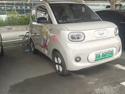 Wuling MINIEV