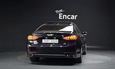 Hyundai Genesis
