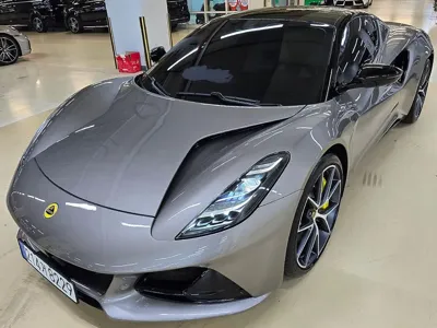 Lotus Emira