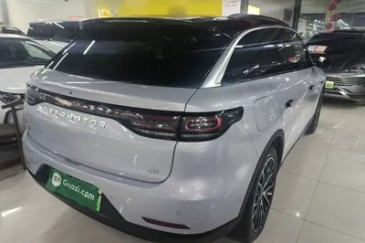Leapmotor C11