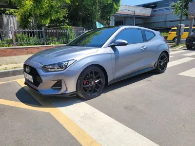 Hyundai Veloster