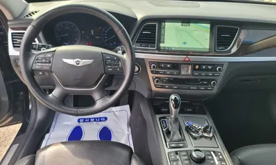 Hyundai Genesis