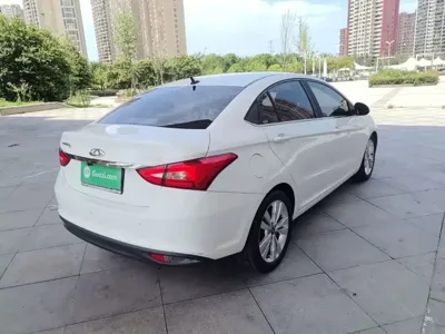 Chery Arrizo 5