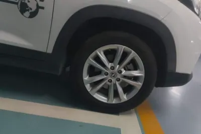 Dongfeng Fengon S560