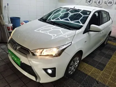 Toyota Yaris L