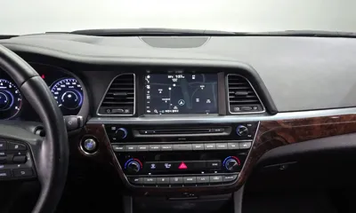 Hyundai Aslan