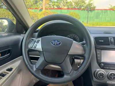 Bestune B50