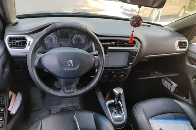 Peugeot 301