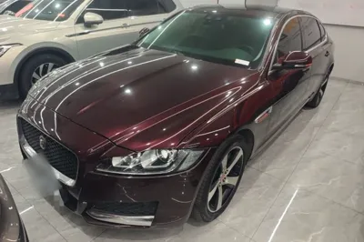 Jaguar XFL