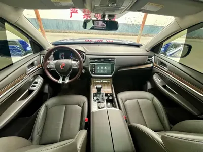 Roewe RX8