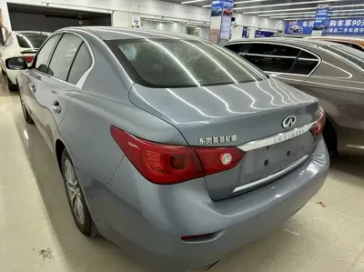 Infiniti Q50L