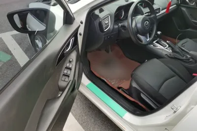 Mazda Mazda 3 Axela