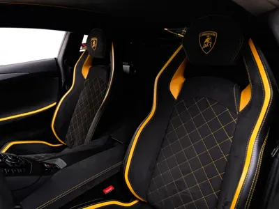 Lamborghini Aventador