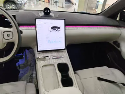 Nio ET7