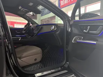 Mercedes-Benz EQE SUV