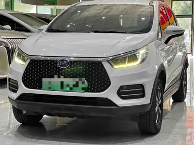 BYD S2
