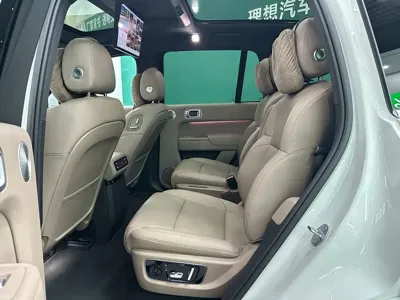 Li Auto Li L8