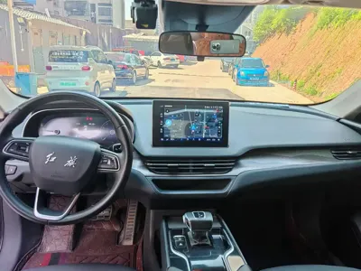 Hongqi Hongqi E-QM5