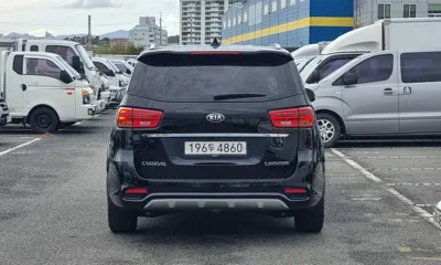 Kia Canival
