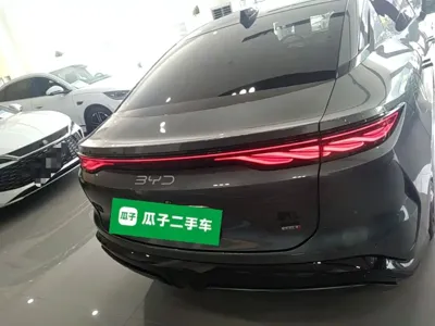 BYD 汉L