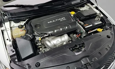 Chrysler 200