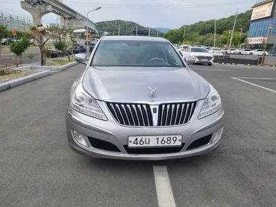 Hyundai Equus