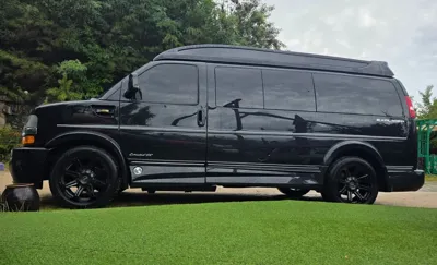 Chevrolet Express Van