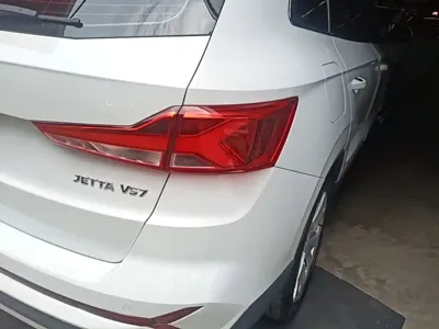 Jetta VS7