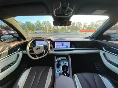Geely Xingyue L