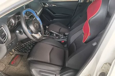 Mazda Mazda 3 Axela