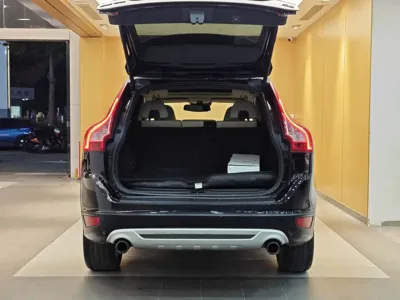 Volvo XC60 (Import)