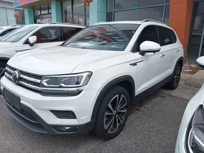 Volkswagen Tharu
