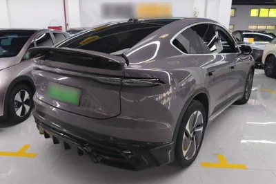 Nio EC6