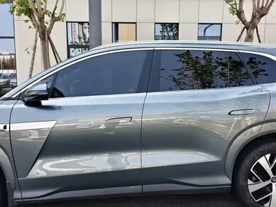 BYD 唐L