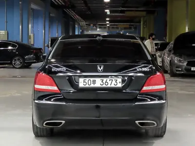 Hyundai Equus