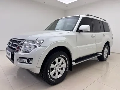 Mitsubishi Pajero (Import)