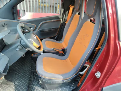 Baojun E100