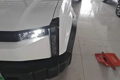 iCAR 03