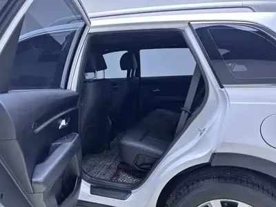Kia KX7