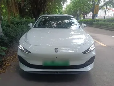 Roewe D7