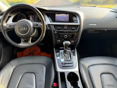 Audi A5 (Import)
