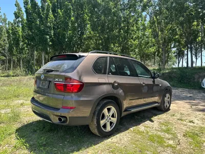 BMW X5 (Import)