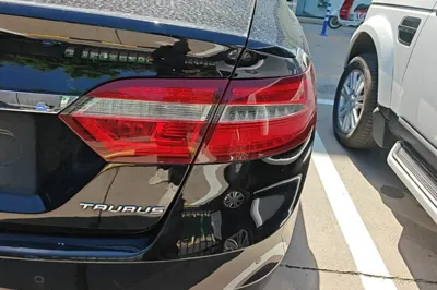 Ford Taurus