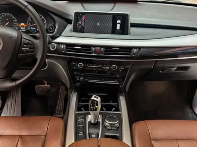 BMW X5 (Import)