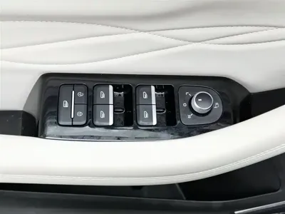 Geely Xingyue L