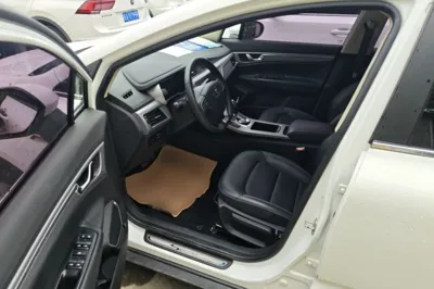 Geely Auto Emgrand GS