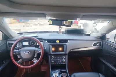 Ford Taurus